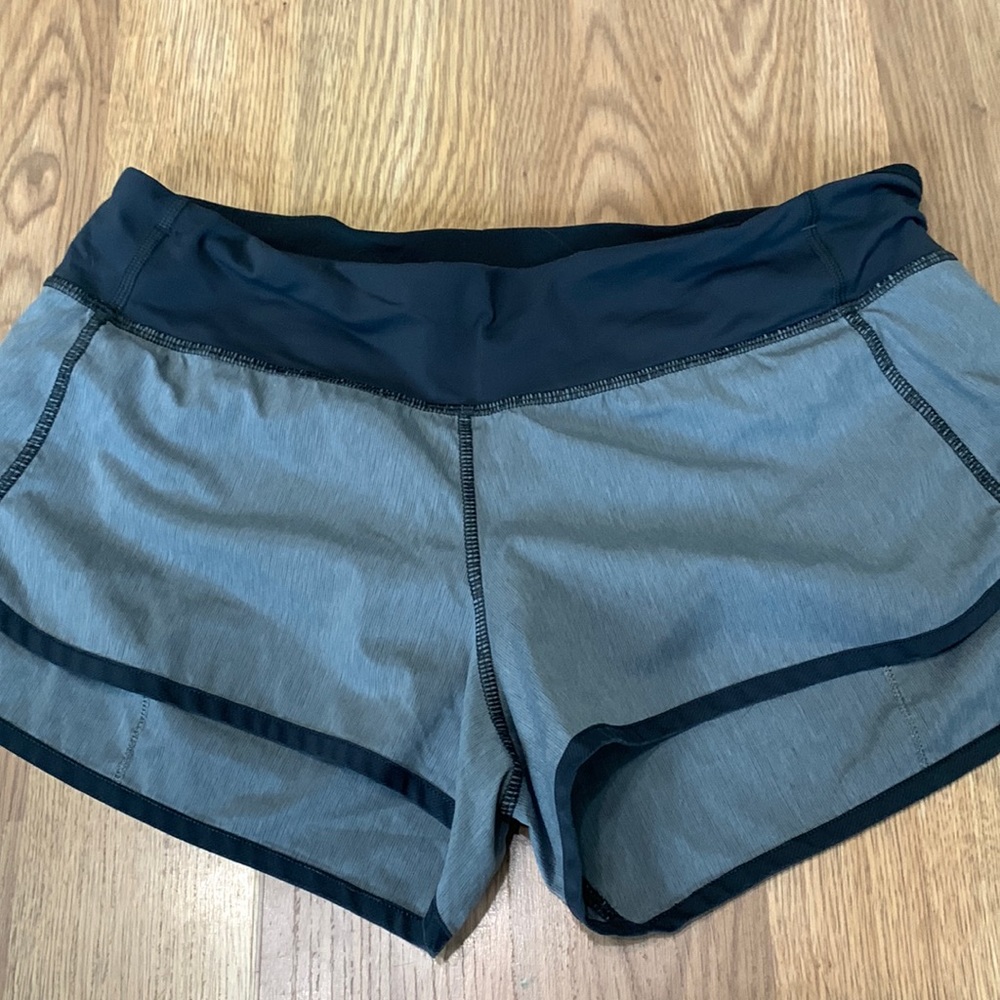 Lululemon speed shorts sz 8